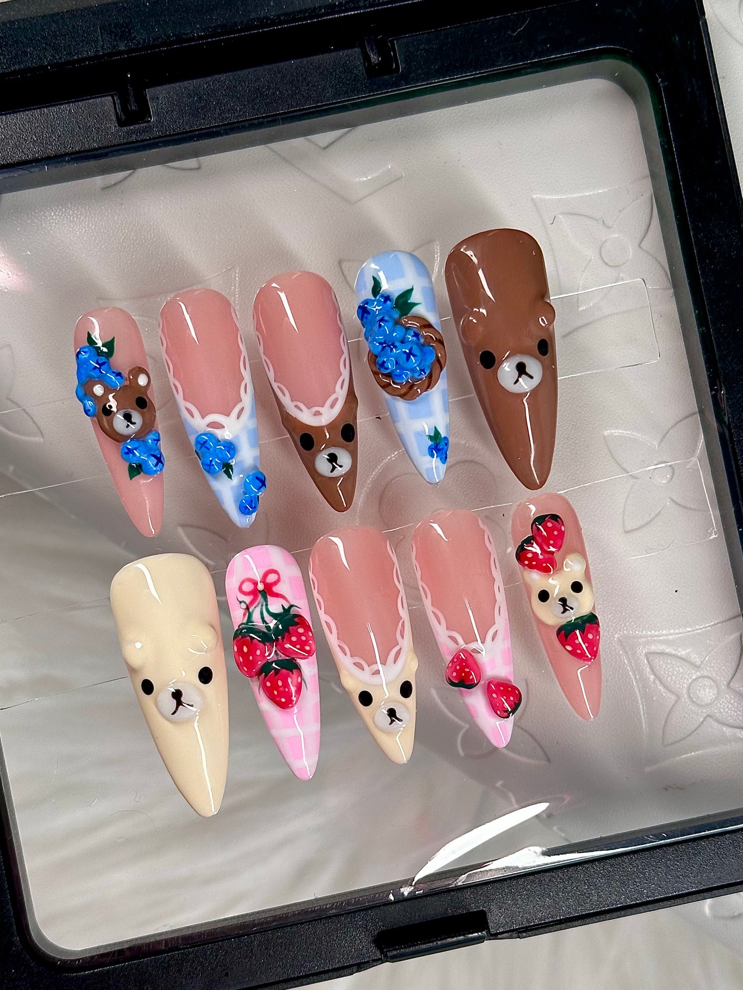 “Berrykkuma”
